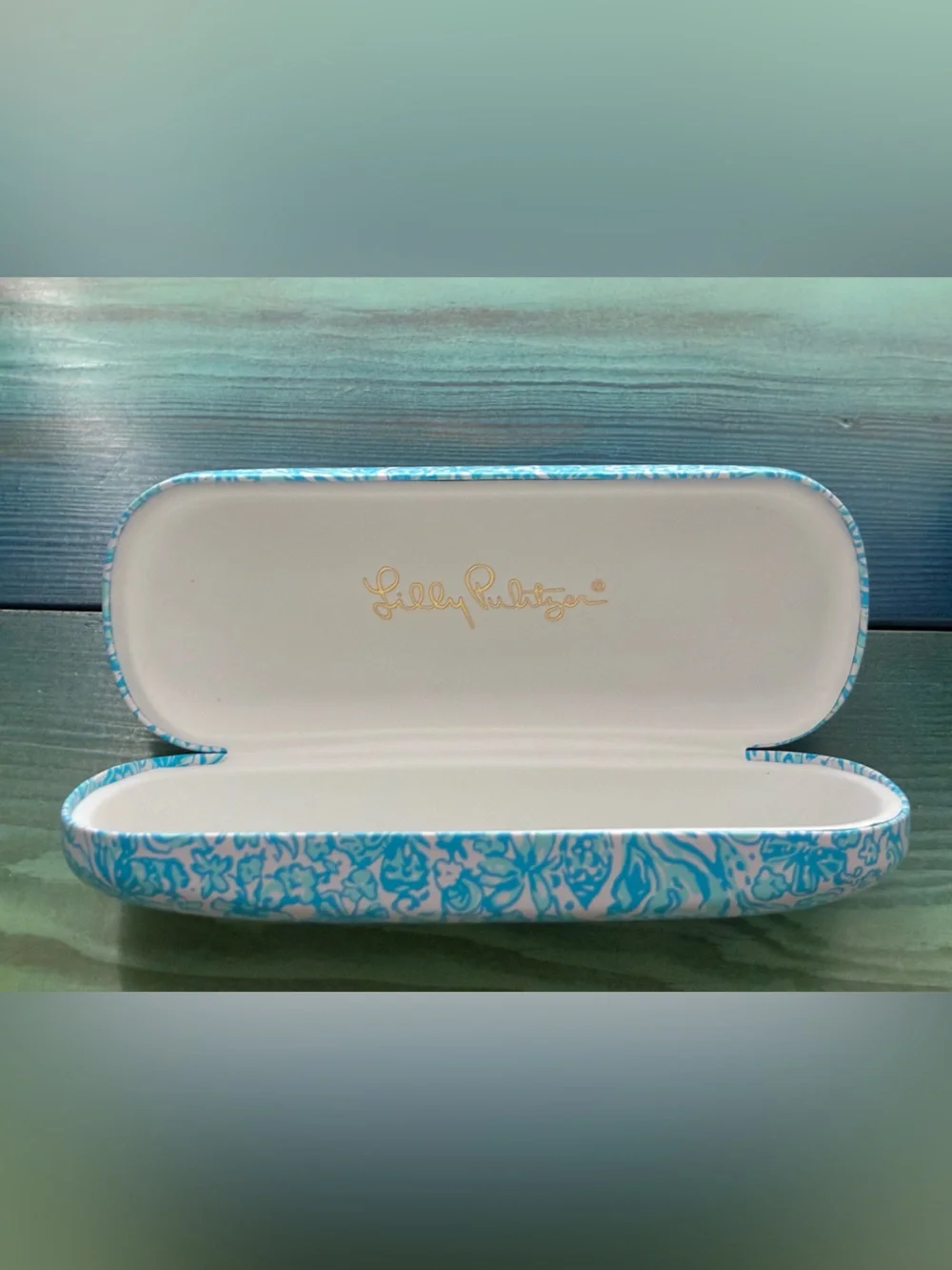 Lilly Pulitzer Turquoise Floral Pattern Eyeglass Case - Picture 4 of 5